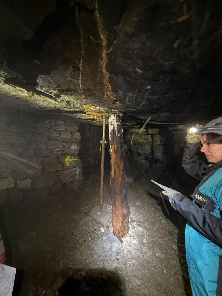 Holme Bank Chert Mine Trip Report | The Caving Crew